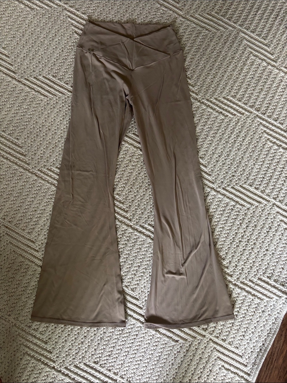 High-Waist Flare Leggings in Taupe